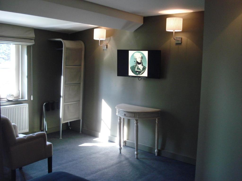 Hotel La Fayette Rochefort Oda fotoğraf